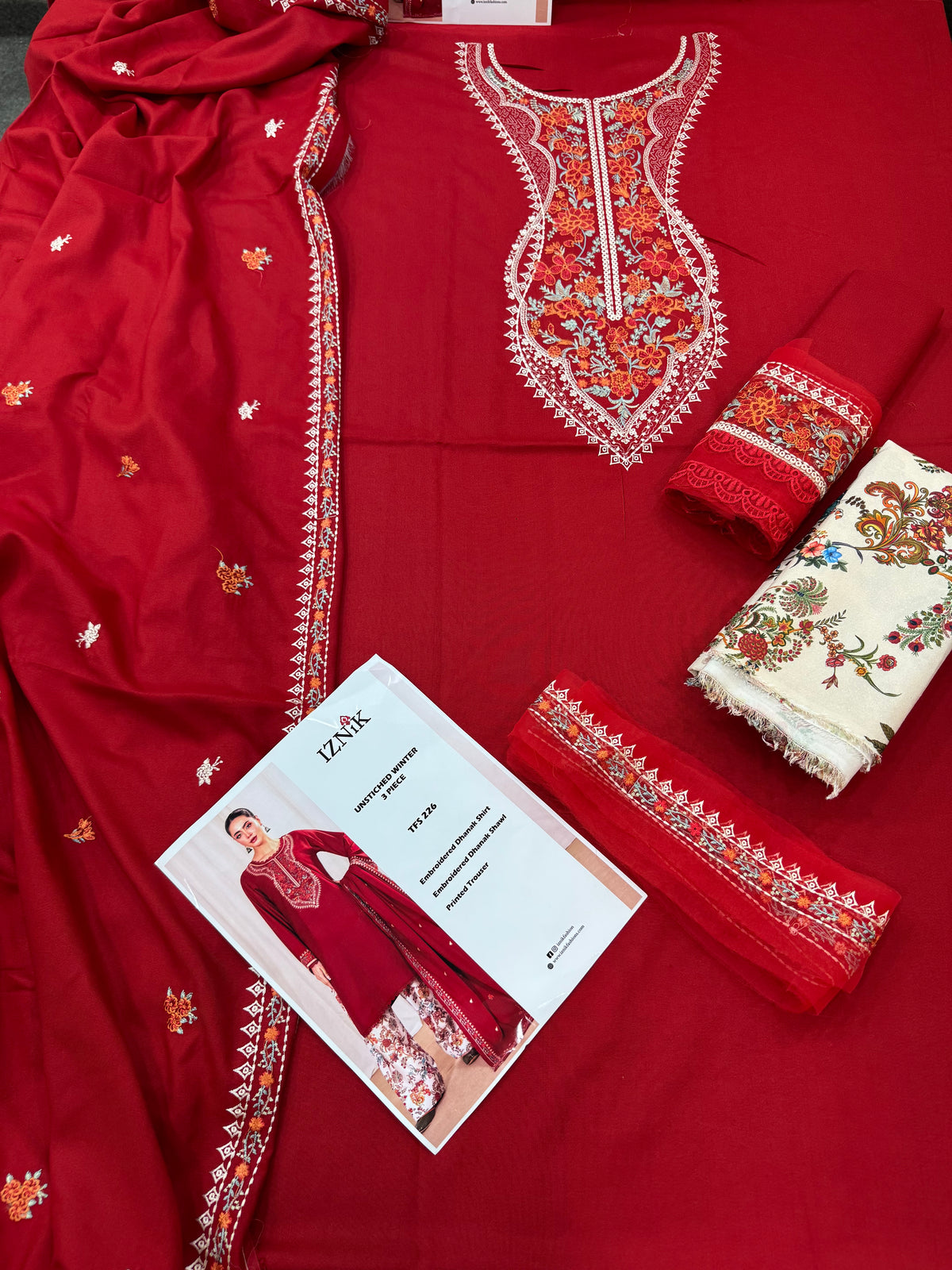 Iznik Dhanak Luxury 3Pc