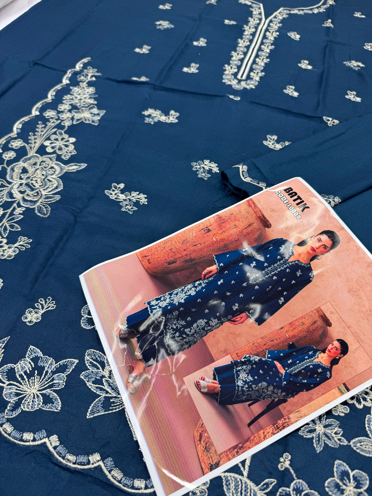 Dhanak Luxury Emb 2Pc
