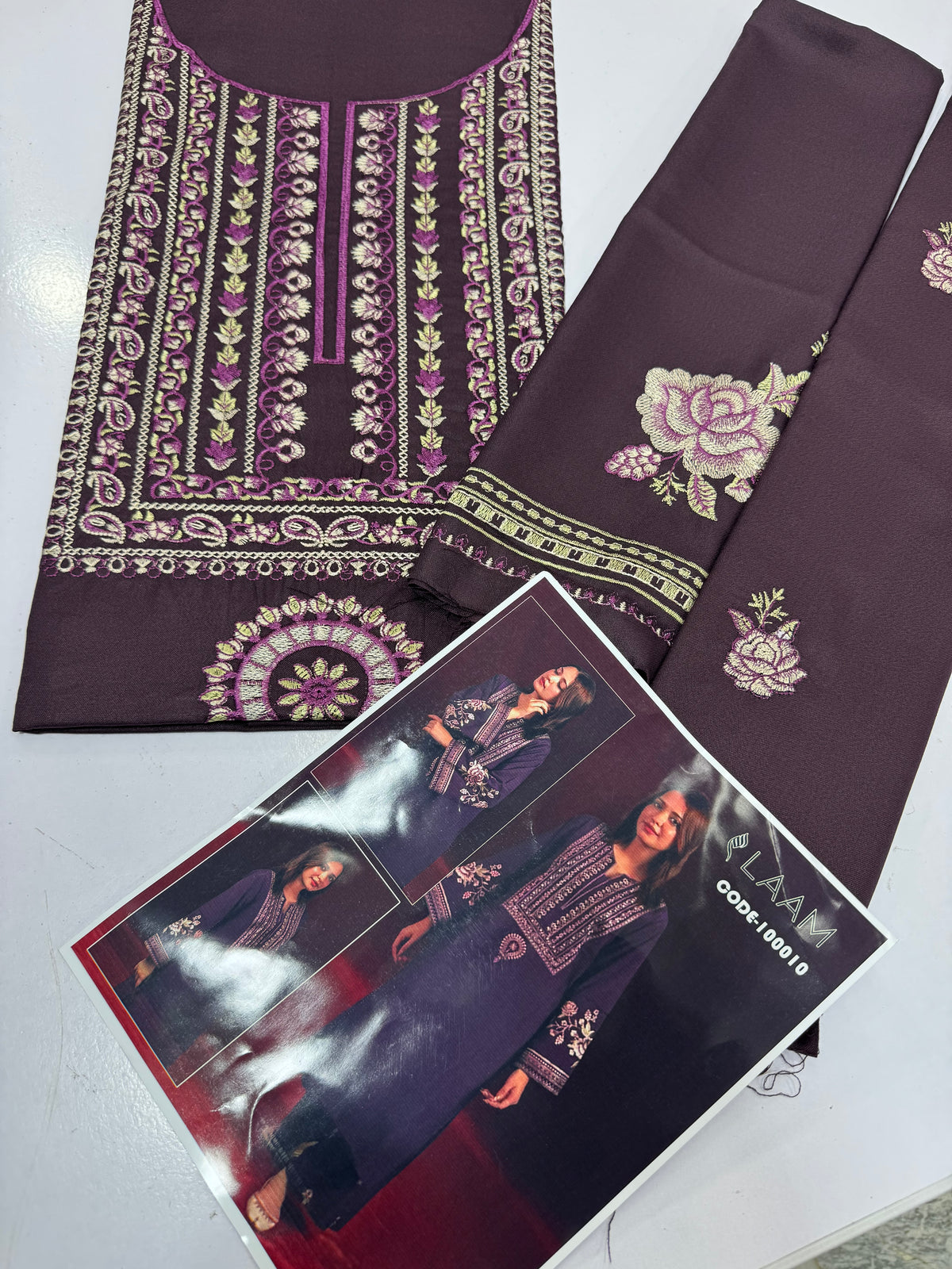 Dhanak Luxury Emb 2Pc