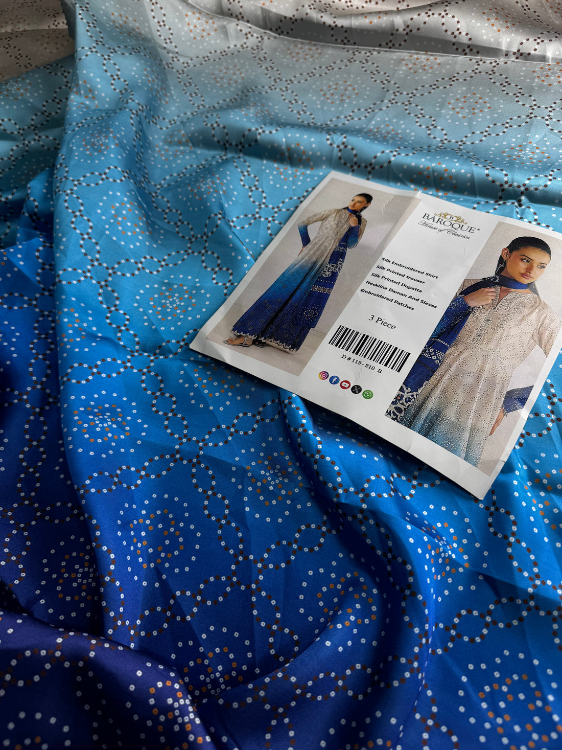 Premium Silk 3Pc With Patches