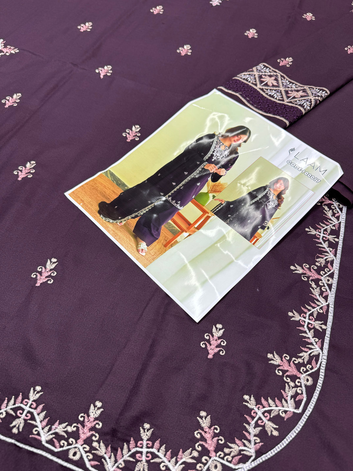 Dhanak Luxury Emb 2Pc