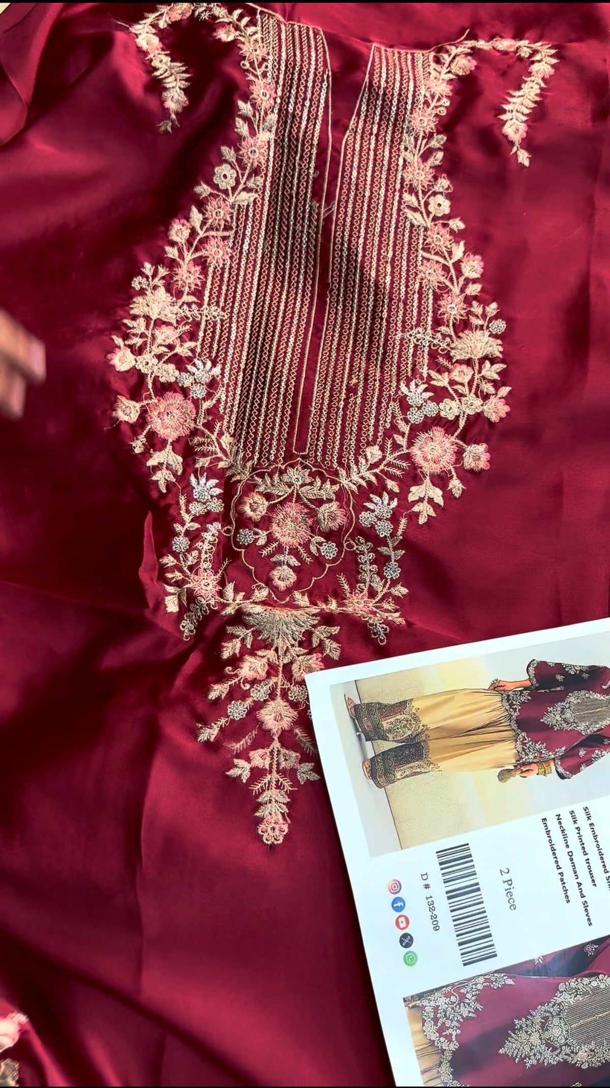 Premium Silk Emb 2Pc